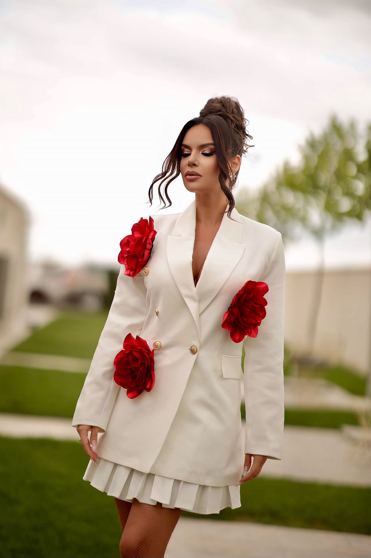 Sacou Flowers